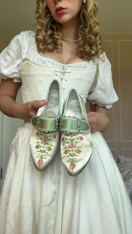 I think I was meant to dress like this