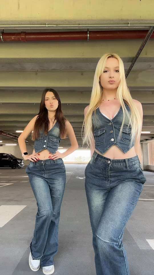 👩🏻➡️@rita 👩🏼➡️@alisha heyy, say it back pls✨ inst: ritalishax 💕✨ #ritareshka #aalishxx #dancingtogether #ritalishsx #dancingwithfriends #англия #ritalishax 🩵