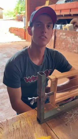 Como Preparar os  Caixilhos para Melgueira. . . . . #apismelfera #apiary #apis #miel #apiculteur #natureza #apicultores🐝 #apiario #apicultura #agronegocio #abelha #tiktok #mel #apismelifera #zootecnista #apicultor 