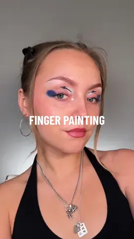 brb throwing away all my makeup brushes x  Finger painting makeup is actually so much fun though - if you are in a creative rut i would 100% recommend #fingerpaintingmakeup 