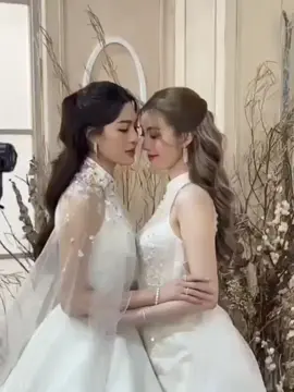 LingOrm looks#linglingkwong #thesecretofus #ormkornnaphat #lingorm #tsou #thesecretofusep6  so Lovely in their Wedding Dress😻😻