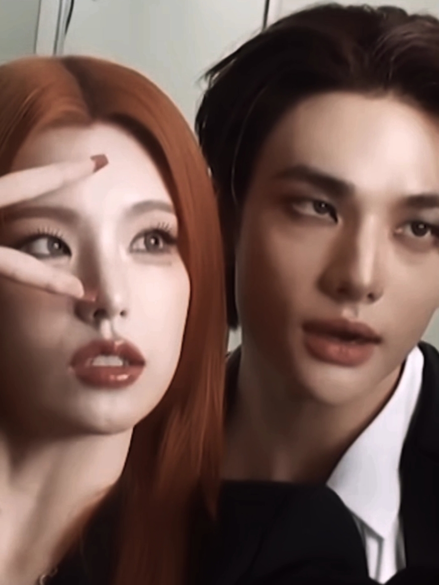 #YEJI #hwangyeji #yejiitzy #yejiedit #yejifancam  #hyunjin #hwanghyunjin #hyunjinskz #hyunjinedit #hyunjinfancam #hwangsiblings #hwangsiblingsjyp  #2hwang #2hwangedit  #yongyongz #예지 #현진 #yeddong #hyunjinie #Lucy #Sam #ITZY #MIDZY #straykids #stay #kpopedit #kpopfyp #kpop @ITZY @Stray Kids 
