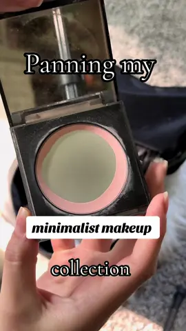 No buying new makwup products untill i almost finished the ones i have 🤪🙂‍↔️ Obviosly i cant control the ones i receive for free but overall i love this Idea of having no more than 2 products of each. My makeup bag is from Tjmaxx #panningmakeup #panthatpalette #projectpan #minimalistmakeup #makeupcollection #makeupbag #makeuporganizer #tjmaxxfind #whatsinmymakeupbag 