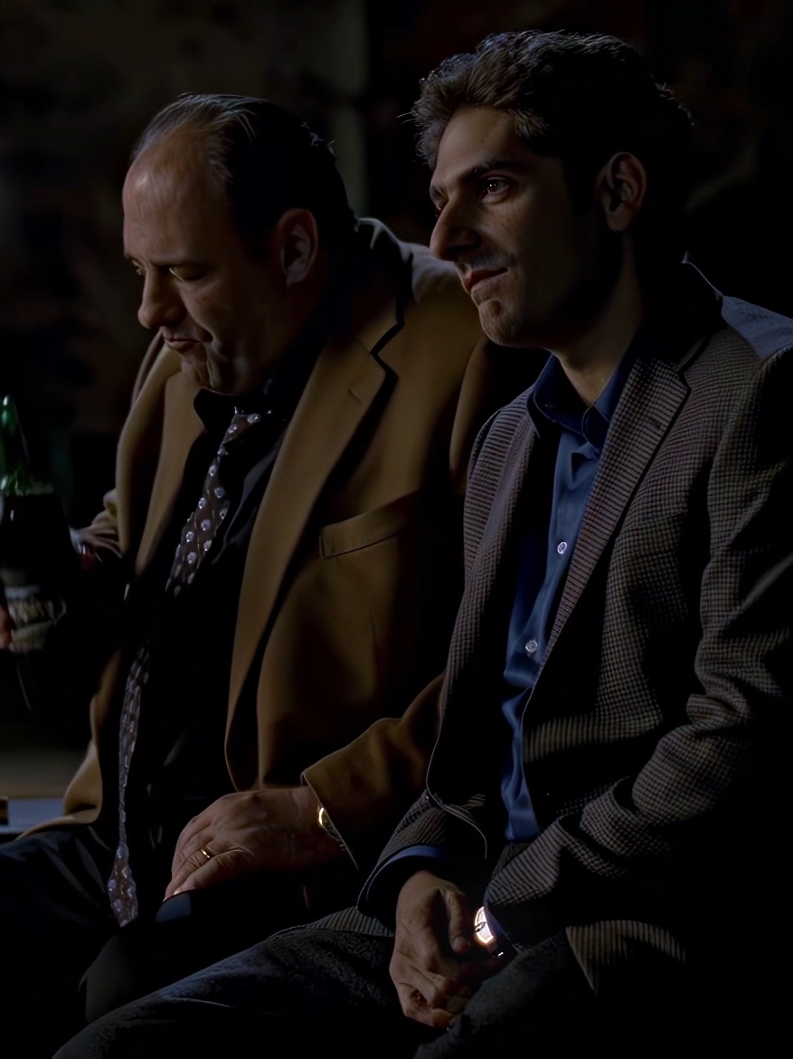 This duo >> || All my Presets in Bio || scp @ae.hayden || #viral #fyp #foryou #edit #thesopranos #thesopranosedit #soprano #sopranos #tonysoprano #tonysopranoedit #christophermoltisanti #christophermoltisantiedit @good_edit_1 @mixa.ae @logicalxyz @stewthepot @rakansmind @pete.aep1 @monkey.mov @matteo_don_jon @slw.edit @r9xison @rrizards @abq.aep @d0lew.aep @lino.filmz @ahleeenw @ragnar_484 @mfiction11 @breakingbadedits195.aep