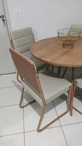 Vem saber mais sobre a nossa Mesa da Shopee!  #mesadashopee #apartamento #mesa #enxoval 