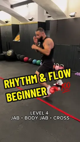 RHYTHM & FLOW BEGINNER BOXING 🥊 #kampfsport #boxen #boxsport #training #fitwerden💪 #boxenlernen #denkweise #motivation #boxing🥊 #boxingreels #selbstverteildigung #boxingviral #ringlife #Lifestyle #boxinglifestyle #boxingnews #boxingvideos #boxeo #workout 