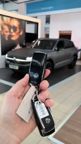 LA MEILLEURE VOITURE DISPONIBLE CHEZ FOURMCARS 🤯 PARTAGE LE VIDEO AVEC VOTRE AMI POUR RÉSERVER LA VOITURE 🚗 WhatsApp 0666089272 0661496366 Localisation N3 Rue Fatima Zahra Rue Abou Rayhan Elbourni (prés de la pharmacie Assiha) (Drissia), 90060 Tanger, Maroc - https://maps.app.goo.gl/zvJCobosEBJG8uZR6 #dacia #location #location de voiture #fourmcars #fourm #tanger #locationtanger#citroein #c3 #location #voituredesport 