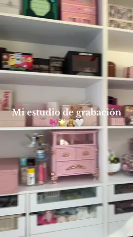 Comenten que quieren q les muestre de mi estudio??? 💞💞 #fyp #foryou #parati #makeup #4u 