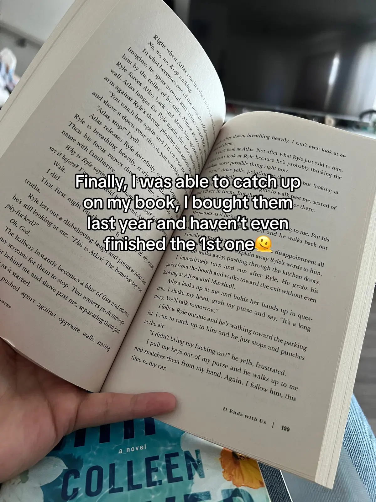 Buenos Dias☀️ it was nice to have some ME time & read📖 FUN FACT: i hated reading & when i first got pregnant i started to read a lot! I wanted to learn everything about babies, their development, and as Damian was getting older i kept learning new things. That’s when i realized i truly enjoy reading🫶🏻  how was your morning?😊 #morningvibes #SelfCare 