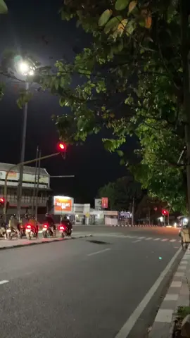 🌏 #vibesmalam #vibesmalamhari #bandungvibes #fypbandung #foryoupage #pageforyou #berandamu #mentahanvideo #bandung #fypシ 