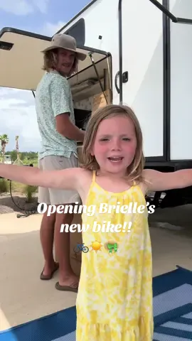 The cutest bike ever🥹🥹 #foryou #fyp #bike #fypシ゚viral #fypviral #popular #xybca #family #girldad #fypage #fouyoupage 
