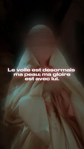 Le voile notre couronne! Kayfa anza’oho - Ahmed Bukhatir #Allah #Islam #muslimtiktok #pourtoi #tiktok #fyp #rappels #rappels_islam #nasheed #hijab #voile 