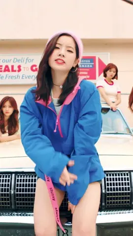 #TWICE #LIKEY #CLIP #Twicelikey #likeytwice #summersong #kpop #twice_tiktok_official #twiceonce #ONCE #fyp #viral 