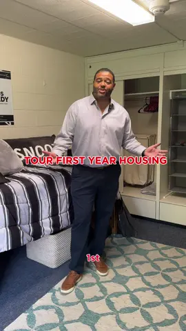 🚪✨ Tour First-Year Housing at UHart! ✨🚪 Have you ever wondered what it looks like to live on campus at the University of Hartford? Wonder no more! Join Dean Isaacs as he takes you on an exclusive tour of our awesome first-year residence halls. Get a sneak peek at the cozy spaces you'll be calling home this fall! 🏠🎒 But that’s not all! Check out our profile for tips on must-have dorm essentials, delicious dining options, and more behind-the-scenes campus tours to help you ace your first day at UHart! 🎉🍔📚 Don’t forget to hit that follow button for all things UHart! 📲👀 #UHartBound #CampusLife #Dormdecorations #campustour