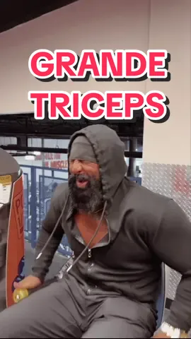 fuerte #bodybuilding #gymmotivation #armday 