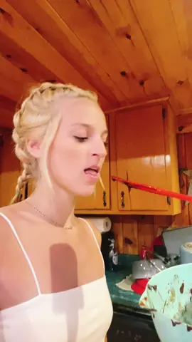 She wants me guys. #fyp #foryou #besties #viral 