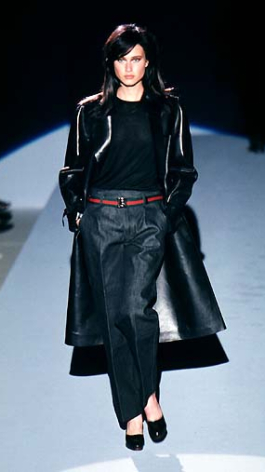 Renata Maciel and Natalia Semanova for #gucci FW 1998 #renatamaciel #nataliasemanova #90s #fashion #fashiontiktok #SuperModel #model #Runway #fyp #foryou #viral 