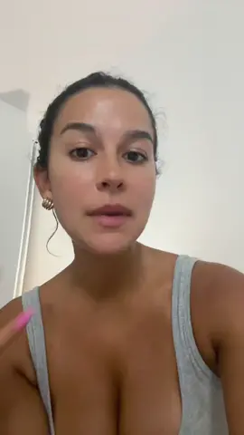 #stitch with @𝓓𝓲𝓻𝓮𝓵𝓵𝓪🫀 can we work it out on the remix y’all i cant take it anymore 