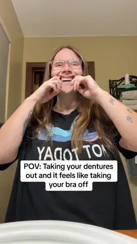 😅 #toothless #dentures 