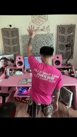 Vào vị trí , chuẩn bị , nhảyyyy !! #djbee #djproducerbee #nhaydiremix#nhayremix #xuhuong #hottrend #hottiktok 