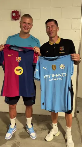 World class strikers unite 9️⃣🤝 #fcbarcelona #mancity #barçacity #lewandowski #haaland #strikers #goals #football @Manchester City 