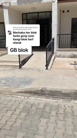 @koree.drama adlı kullanıcıya yanıt veriliyor #keşfetteyizzz #beniöneçıkart #toki #fypageシ #tiktok #tiktok #depremkonutları #keşfetbeniöneçıkar #keşfetedüş #maraşdepremi2023🥀 #akım #viralvideo 