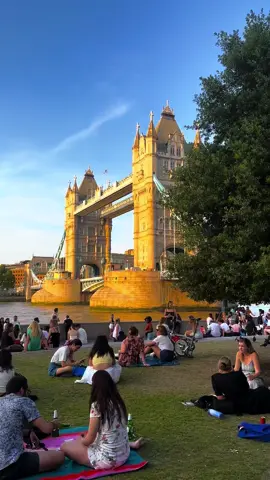 London 😍🥰 #foryou #fyp #london 