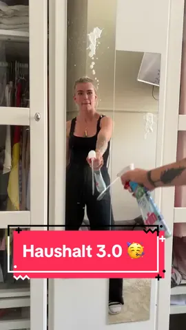 Hausarbeit, ist ja wohl der undankbarste Job aller Zeiten oder? 🥲🫠 #fy #fyp #haushalt #haushaltstipps #aufräumen #satisfying #clean #sauberkeit 