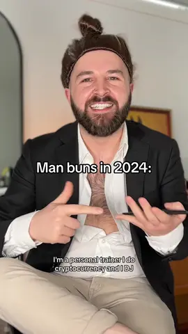 We love a self aware king!!!!! #manbun #fboy #grindr #toxicmenbelike #mafs #comedy #parody #skit 