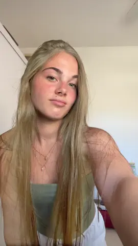 כלכך באלי להיות גינגית☹️🙏