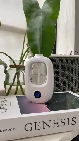 ✨เครื่องฟอกอากาศอัตโนมัติ กระจายน้ํามันหอมระเหย แบบชาร์จไฟได้ น้ำหอมติดทนนาน เครื่องพ่นไอน้ํา น้ําหอมปรับอากาศในห้อง ##เครื่องฟอกอากาศ##น้ําหอมปรับอากาศ##เครื่องพ่นน้ําหอม##เครื่องพ่นน้ําหอมอัตโนมัติ##เครื่องพ่นอโรม่า