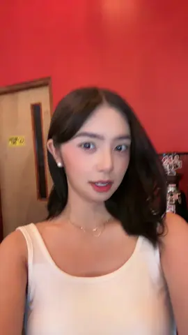 Panay lang ang pa cute ih HAHAHA😅😂#tiktok #kainaman #queenay #QueenayInay #trending #probinsyanagirl #reynabatangueña #kalume #fyp #Maligalig #teamkainaman #batangueña #peryana #kafenaman 