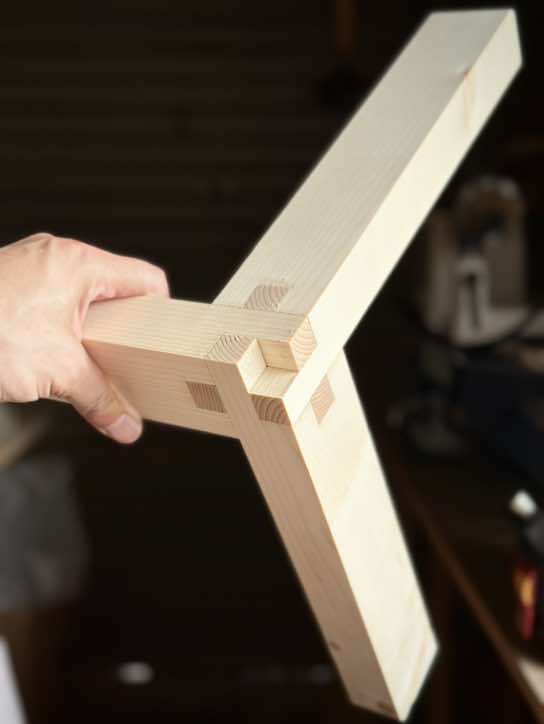 Tried the strongest and most difficult corner joints. #woodworking #woodworkingtips 