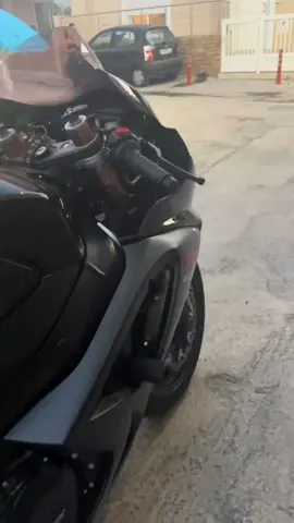 #ντουέτο με @Giannis Papagewrgiou #gsxr1000k8💎🦍 