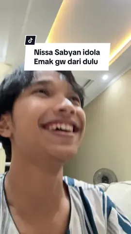 Orangnya sat set banget emang, ape ga kaget gw tiba tiba dia ada di lokasi Wkwkwk #mas_nizar 