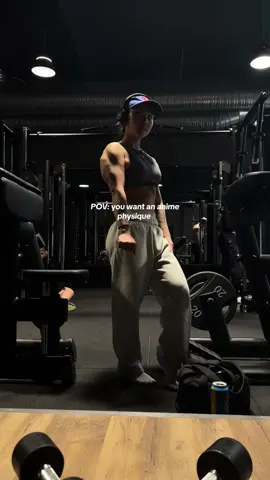 Guess who ⬇️ #gym #Fitness #gymrat #gymgirlsoftiktok #GymTok #gymgirl #FitTok #girlswholift #gymmotivation #fyp #foryou #anime #animetiktok #maki #makizenin 
