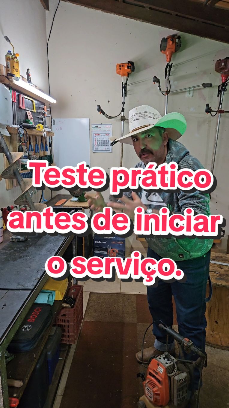 Como testar um motor que está parado a muito tempo! Injeção direta de gasolina para adiantar diagnóstico.  #oficina #agro #facavocemesmo #roçadeira #motosserra 