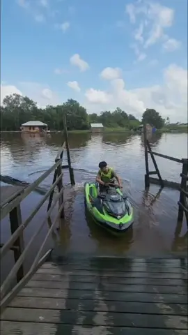 #testdrive #seadoolife #river #seadoo #jetski #kalteng #riding #touring #borneo #seadoorxtx300 