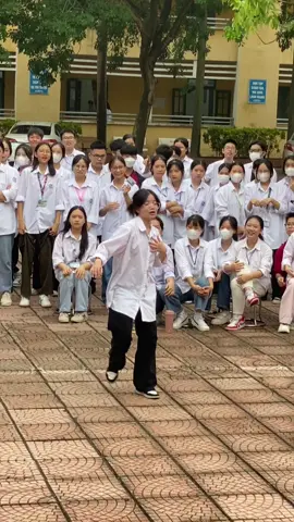 sắp anni 1 năm cái fancam này r 💀  #randomplaydance #fwanknhaynhay #fyp 