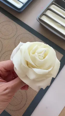 Making rose candle using beeswax blend #beeswax #flowercandles #beeswaxcandles #candlemaking #candle #candletok 