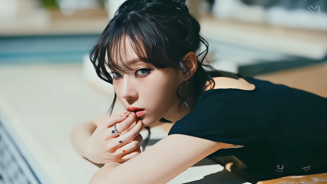 Winter spicy 4k clips mv #winter #winteraespa #aespa #kpop #4k #highquality #trending #xyzbca #foryou #foryoupage #fyp #fypシ #taetaeguccci #darkmoongrp🌑 