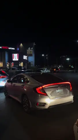 𝐊𝐅𝐂 🎶❤️#zubairharaj🥀 #kfcmultan🥰 #latenight #viralvideo #foryourpage #ilovemultan❤️💞😍 #hondacivic715❤️ #viral #multan #nightview🌌 #bautifulview 
