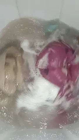 Hari ini mencuci sudah mulai normal, cuma sedikit baju yg dicuci 🤣 terimakasih atas kerjasamanya #reels #fyp #cucian #cucibaju #mesincuci 