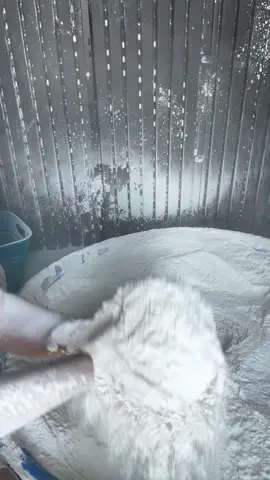 Close up high falls in the pool 💨💕relaxingasmrpowderworld #poolpowderplay #dusty #asmr 