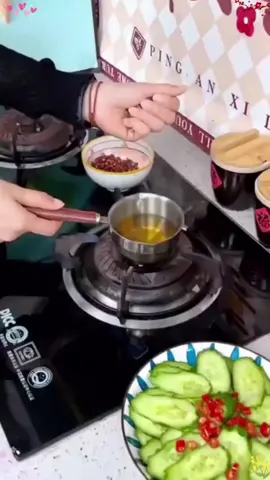 304 stainless steel oil pot#goodthingstoshare #kitchengadget #kitchenessentials #satisfying #smallbusinessmalaysia 