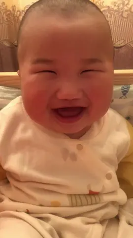 Đầu tháng cười lấy hên #viaconcung #viaconyeu #embehaihuoc #embedangyeu #embemummim 