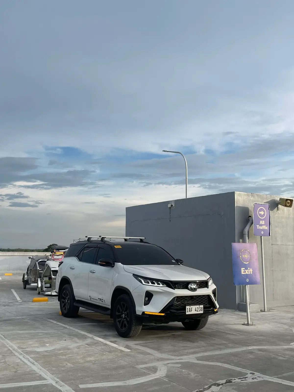 #fyp #fortunerlover #fortunerltd #toyota #lowbudget 