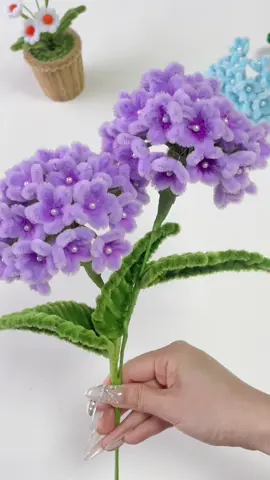 So beautiful!!Handmade Pipe Cleaner hydrangea bouquet😍💜#pipecleanerart #DIY #foryou #tutorial #handmade #craft #pipecleaners #pipecleanerflowers #flowers #bouquetofflowers #tiktok 