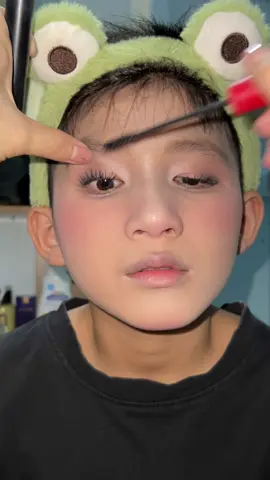 Giỏi giỏi đi mai dì Út dẫn đi bắt ốc #xuhuong #viral #fyp #makeup 