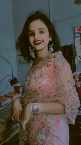 @Kattar Hindu 🚩 @pinky yadav @cUTe_sA_Az😻 @@Sanjana roy 